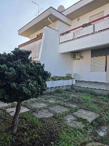 Foto Villa unifamiliare in VIA dei LECCI 7, Anzio Villa Claudia di 150 m²