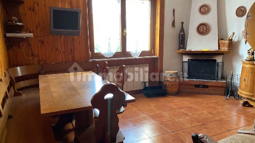 Foto Appartamento in VIA DEI TIGLI, Roccaraso Centro di 69 m² con 3 locali