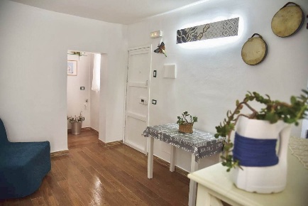 Foto Appartamento in Via Majali, Palermo Cassaro di 55 m² con 2 locali