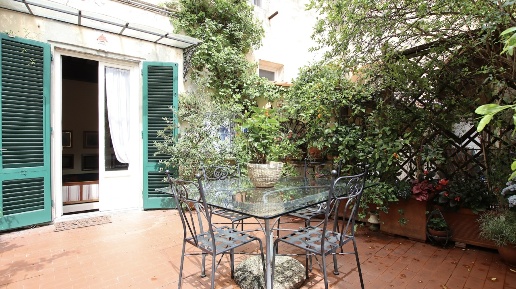 Foto Appartamento in Via Buia, Lucca Piazza Napoleone - San Michele