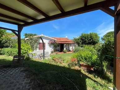 Foto Villa unifamiliare in Via del Taunus 33, Ancona Villaggio Taunus