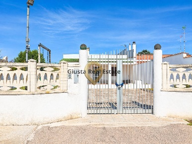 Foto Villa unifamiliare in Via Gemelli 22, Brindisi Mitrano - Litoranea