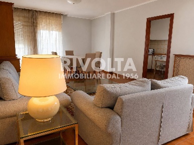 Foto Appartamento in Via Augusto Genina, Roma Vigne Nuove - Casale Nei