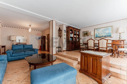 Foto Appartamento in via Masotto 23, Milano Argonne - Corsica di 134 m²