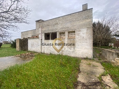 Foto Rustico in Strada Colemi 57, Brindisi Tuturano - Cerano di 109 m²