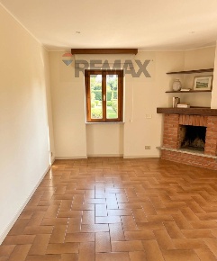 Foto Appartamento in VIA SAN ANTONIO 5, Casalzuigno Arcumeggia di 63 m²