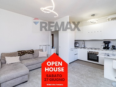 Foto Appartamento in Via Zoni 30, Lavena Ponte Tresa Centro di 73 m²