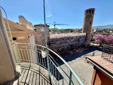 Foto Appartamento in VIA ROMA 4, Cerreto d'Esi Centro di 156 m² in vendita