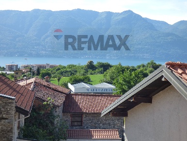 Foto Case semi ndipendenti in Trento 1, Brezzo di Bedero Brezzo di 280 m²