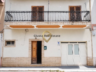 Foto Casa indipendente in Via Duca Di Genova 25, Mesagne di 175 m²