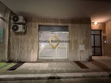 Foto Posti auto in Via Osanna 67, Brindisi Cappuccini di 60 m² con 2 locali