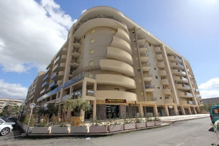 Foto Appartamento in Via Francesco Cilea, Rende Quattromiglia di 65 m²