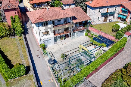 Foto Appartamento in via Trieste 73, Brezzo di Bedero Brezzo di 136 m²