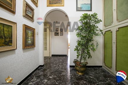 Foto Appartamento in VIA S. MORO 121, Genova Quezzi di 90 m² con 5 locali