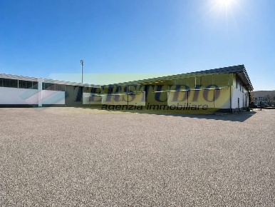 Foto Capannone industriale in Via Giacomo Leopardi 12, Briosco Capriano