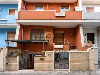 Foto Casa indipendente in Via Valle D'Aosta, San Pietro Vernotico Centro