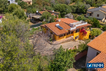 Foto Villa unifamiliare in via Mar Tirreno 14, Olbia Pittulongu di 200 m²