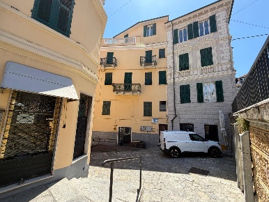 Foto Appartamento in Via Caboto 4, Imperia Porto Maurizio di 43 m²