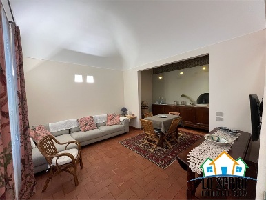 Foto Villa unifamiliare a Alcamo Centro di 180 m² con 10 locali in vendita