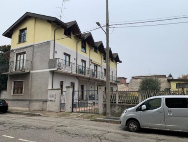 Foto Appartamento a Busto Arsizio Sant'Edoardo di 233 m² con 10 locali