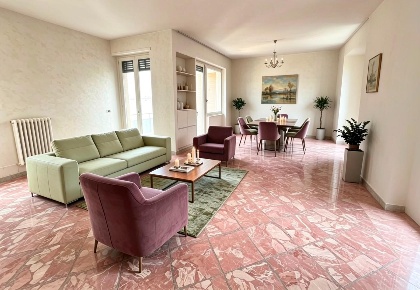 Foto Appartamento a Lecce San Lazzaro di 240 m² con 5 locali in vendita
