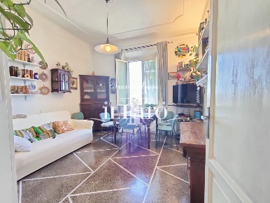 Foto Appartamento a Pisa Stazione Centrale di 110 m² con 5 locali