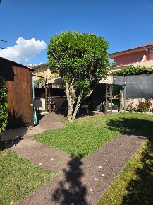 Foto Appartamento a Massa Marina di Massa Centro di 80 m² con 4 locali