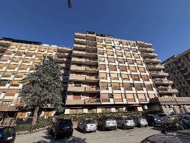 Foto Appartamento in VIA GIUSEPPE ROSATI 141, Foggia Immacolata di 303 m²