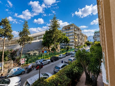 Foto Appartamento in piazza Europa, Palermo Strasburgo - Belgio di 190 m²