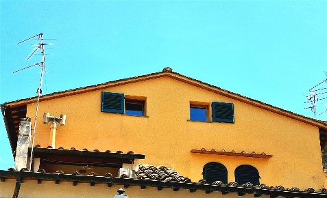 Foto Casa indipendente a Signa Centro di 133 m² con 5 locali in vendita