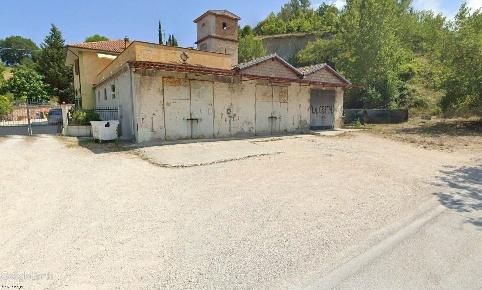Foto Capannone industriale a San Severino Marche di 169 m² con 3 locali