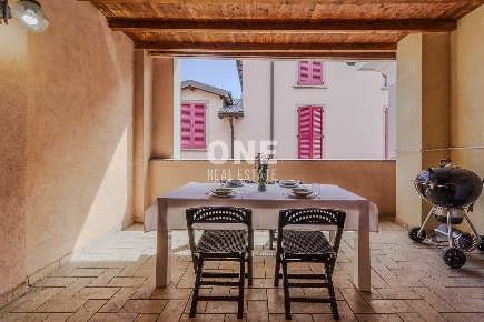 Foto Appartamento in Via Confalonieri 111, Villasanta di 110 m² in vendita