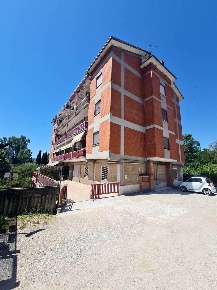 Foto Appartamento in ALDO MORO 72, Ceprano Centro di 109 m² con 4 locali
