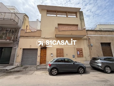 Foto Casa indipendente in Via L. Manara, Galatone Centro di 90 m²