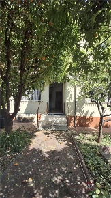 Foto Casa indipendente in via roseto, Bordighera Centro di 150 m²