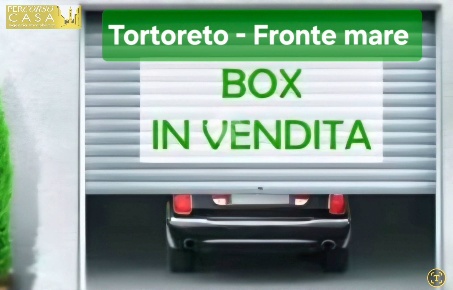 Foto Posti auto in Lungomare Sirena, Tortoreto Tortoreto Lido di 22 m²