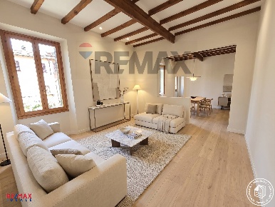 Foto Appartamento in Via Magenta 21, Castelfranco Piandiscò di 105 m²