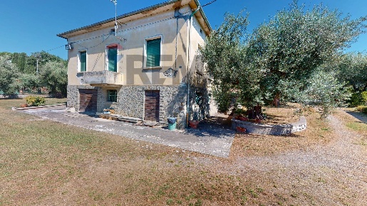 Foto Casa indipendente in via di Valle Romana 23, Passignano sul Trasimeno