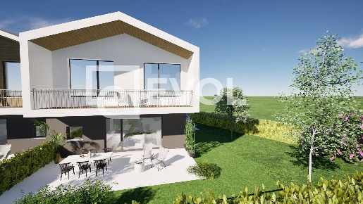Foto Villa unifamiliare in via Dante Alighieri, Tavagnacco Feletto Umberto