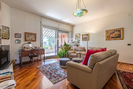 Foto Villa unifamiliare in Viale Gorgia Di Leontini 330, Roma Casal Palocco