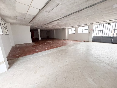 Foto Capannone industriale in via aretina, Montevarchi di 750 m² in affitto