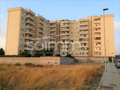 Foto Magazzino a Sestu di 11 m² con 1 locali in vendita