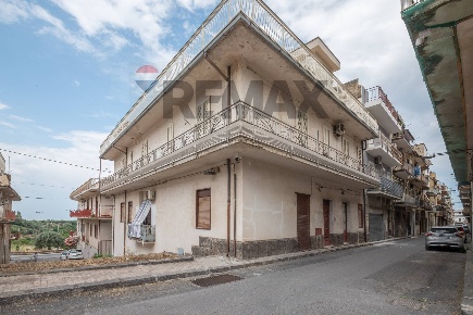 Foto Casa indipendente in via Galileo Galilei 66, Francofonte di 413 m²