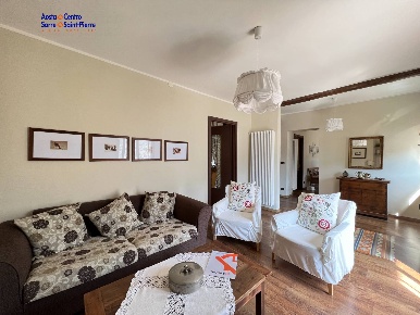 Foto Appartamento in Località Crè 2, Gignod Centro di 92 m² con 3 locali