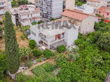 Foto Villa unifamiliare in Via Vf 034 8, Palermo Villagrazia di 310 m²