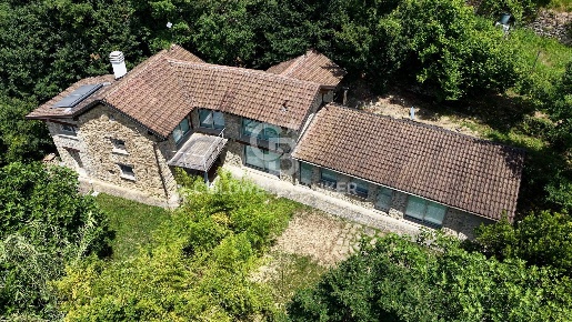 Foto Casa indipendente in Strda Piovero 7, Cortemilia di 243 m² in vendita