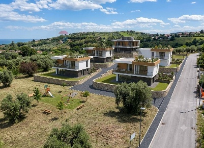 Foto Terreno residenziale in via de gaspari 50, Montesilvano di 5000 m²