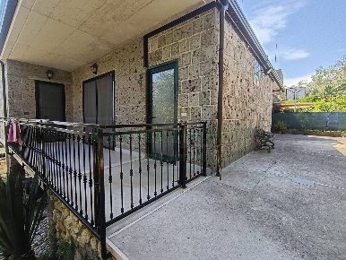 Foto Appartamento in Via Alvito, Caserta Mezzano di 80 m² con 2 locali