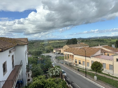 Foto Appartamento a Magliano in Toscana Centro di 90 m² con 4 locali