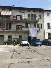 Foto Appartamento a Treviglio di 221 m² con 6 locali in vendita